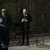 Mann am Mikrofon auf dme Heidefriedhof